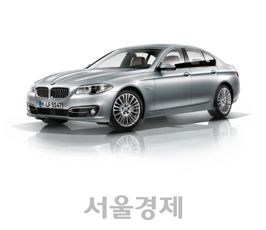 지난해 7,910대가 팔려 수입차 베스트셀링카에 오른 BMW ‘520d’./사진제공=BMW코리아