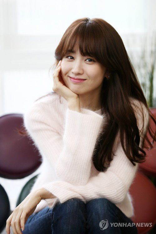 류수영-박하선 22일 결혼...'좋은 배우, 좋은 부부로 열심히 살겠다'