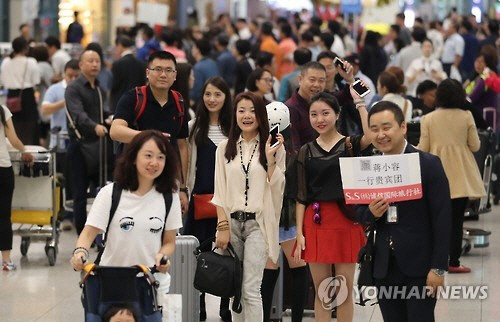 한국 찾은 유커/연합뉴스