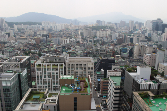 서울 강남구 역삼역 일대 중소형 빌딩 전경. /사진제공=리맥스코리아