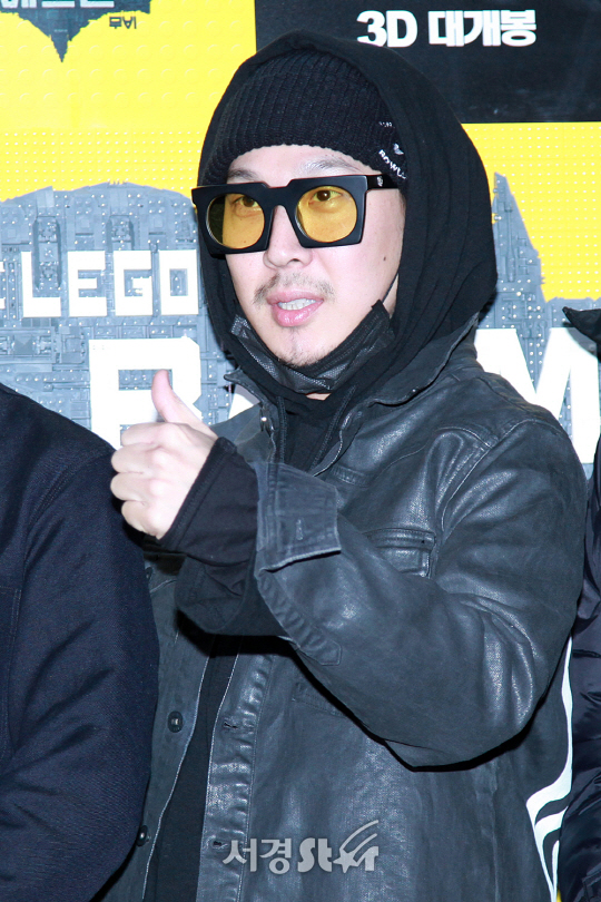 하하가 3일 오후 서울 행당동 왕십리 CGV에서 열린 영화 ‘레고 배트맨 무비’ 레고카펫 행사에 참석해 포토타임을 갖고있다.