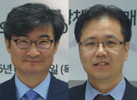 성재영(왼쪽) 고려대 교수와 김봉철 뉴라클사이언스 대표.