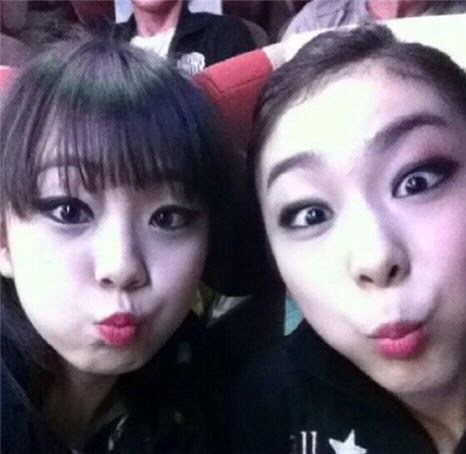 곽민정, 김연아와 다정샷 ‘얼굴 맞대고 자매처럼 다정한 모습’