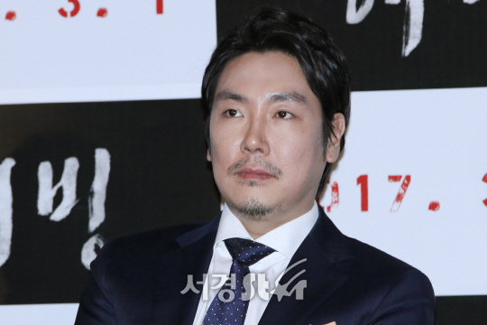 배우 조진웅이 24일 열린 영화 ‘해빙’ 언론시사회에 참석했다.