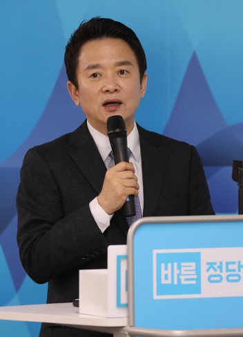 남경필, 연봉 2,000만원 일자리 10만개 창출...‘한국판 뉴딜정책’