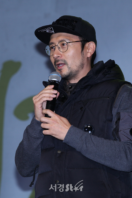 배우 임형준이 6일 오후 서울 마포구 서교동 하나투어 브이홀에서 열린 정규 2집 ‘여로’(旅路) 발매 기념 쇼케이스에 참석했다.