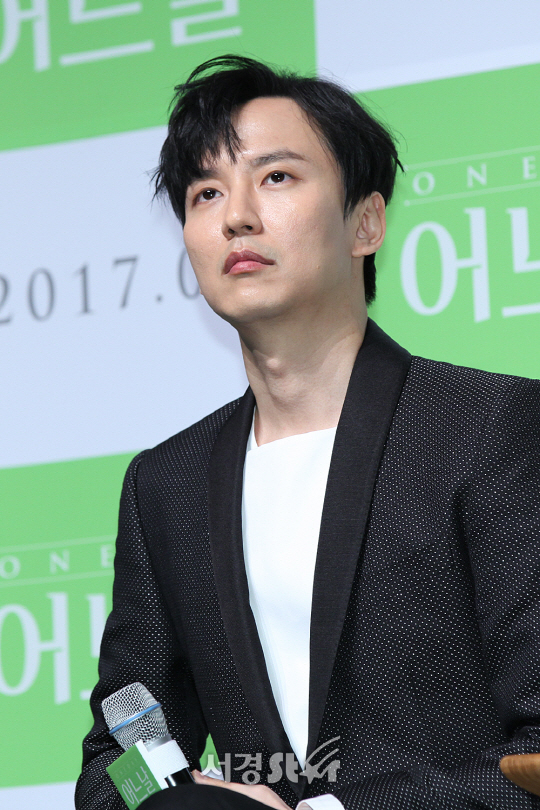 배우 김남길이 7일 오전 서울 압구정동 압구정 CGV에서 열린 영화 ‘어느날’ 제작보고회에 참석했다.