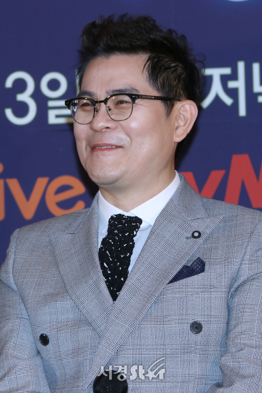 김용만이 10일 열린 올리브TV ‘요상한 식당’ 제작발표회에 참석했다.