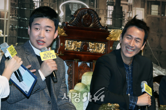 안재홍, 이선균이 20일 열린 영화 ‘임금님의 사건수첩’ 제작보고회에 참석했다.
