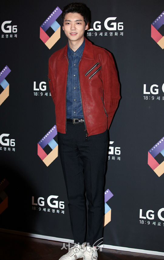 배우 장세현이 20일 오후 서울 강남구 CGV 청담 씨네시티에서 진행된 LG G6 18:9 세로 영화제 VIP 시사회에 포토월에서 포즈를 취하고 있다.