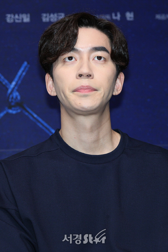 배우 신성록이 20일 오후 서울 압구정동 압구정 CGV에서 열린 영화 ‘프리즌’ 스타 라이브톡에 참석했다.