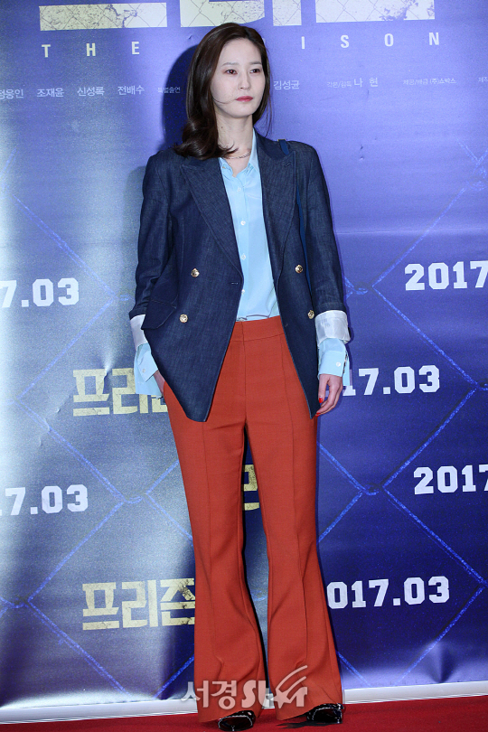 모델 이영진이 21일 오후 서울 삼성동 코엑스 메가박스에서 열린 영화 ‘프리즌’ VIP시사회에 참석해 포토타임을 갖고 있다.