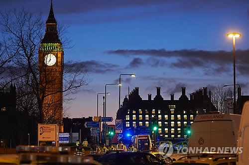英 런던 테러, 한국인 관광객 5명 부상…60대 여성 중상