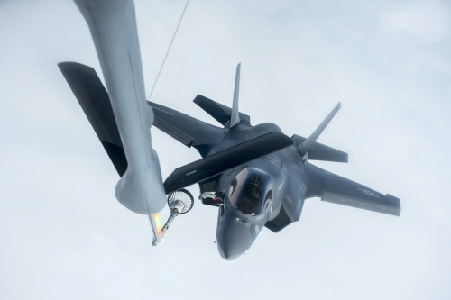 최근 美 F-35B 스텔스 전투기가 한반도에 출격한 이유는?
