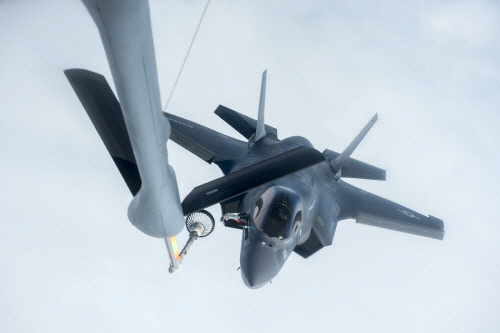 美 F-35B 스텔스 전투기, 한국서 정밀 폭격 훈련 실시