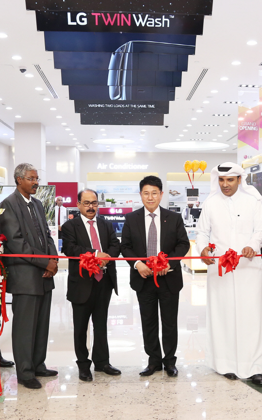 중동시장 공략하는 LG전자…카타르 최대 쇼핑몰에 프리미엄 브랜드샵 오픈