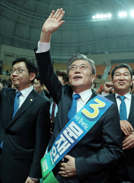 더불어민주당 대선주자인 문재인 전 대표/연합뉴스