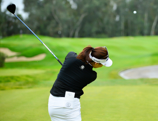 <YONHAP PHOTO-0824> CARLSBAD, USA, MAR. 26, 2017 : Shi Hyun Awn of South Korea from early morning final round play at the LPGA Kia Classic Golf Tournament at The Aviara Golf Club in Carlsbad, Ca on March 26, 2017. (Editorial Use Only)  Photographer: Bruce Sherwood / PENTA PRESS/2017-03-27 08:09:09/<저작권자 ⓒ 1980-2017 ㈜연합뉴스. 무단 전재 재배포 금지.>