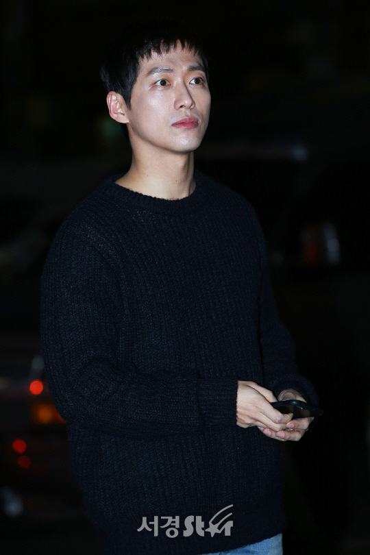배우 남궁민이 31일 오후 서울 영등포구 여의도 모 음식점에서 열린 KBS 수목드라마 ‘김과장’ 종방연에 참석하고 있다.