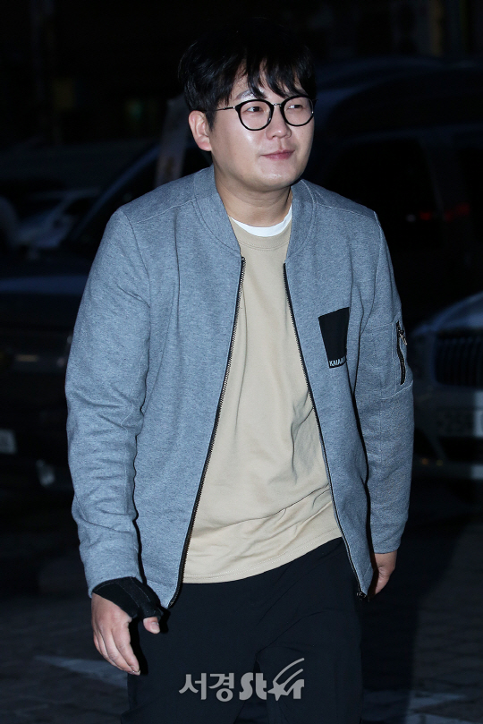 배우 김강현이 31일 오후 서울 영등포구 여의도 모 음식점에서 열린 KBS 수목드라마 ‘김과장’ 종방연에 참석하고 있다.