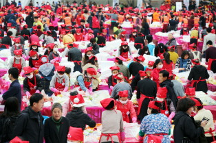 봄꽃축제부터 김장문화제까지…서울은 사시사철 '축제 중'