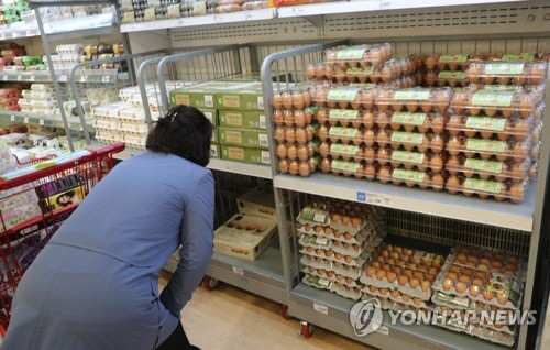 설 연휴 이후 하향 안정세를 이어가던 계란값이 반등하고 있다./연합뉴스