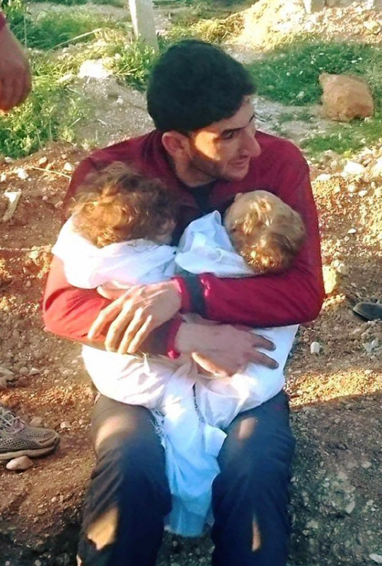 '트럼프도 아빠였다' '시리아 공습' 결정한 두장의 사진