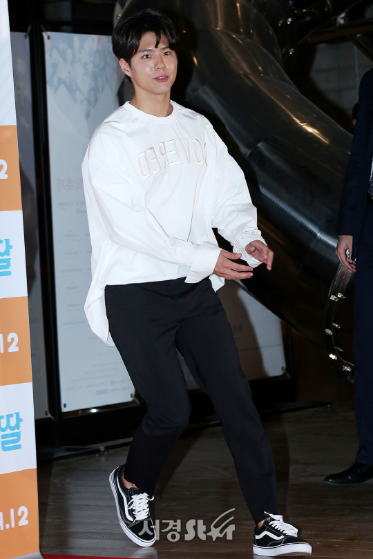 배우 박보검이 영화 ‘아빠는 딸’ VIP 시사회에 참석하고 있다.