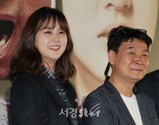 배우 오예설(왼쪽)과 감독 윤학렬
