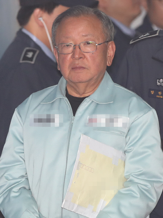 檢 강만수 전 산업은행장에 징역 7년 구형