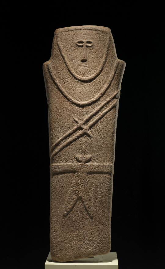 기원전 4,000년전 시기에 제작된 ‘사람 모양의 석상’, 사우디아라비아국립박물관 소장 /사진제공=국립중앙박물관