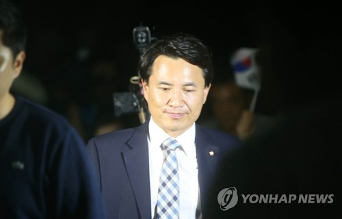 ‘허위사실 공표’ 김진태, 1심서 당선무효형…“항소해서 제대로 다툴 것”