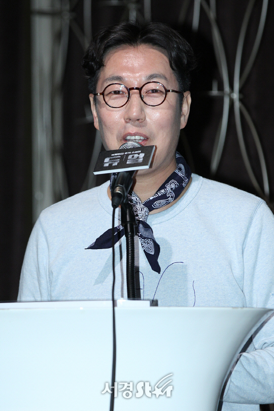 김영철이 31일 오후 서울 영등포구 영등포동 타임스퀘어 아모리스홀에서 열린 OCN 토일드라마 ‘듀얼’ 제작발표회 진행을 맡았다.