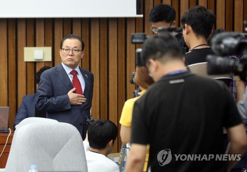 이채익, 청문회 참고인에 “전부 어용 교수, 어용 NGO” 막말 논란