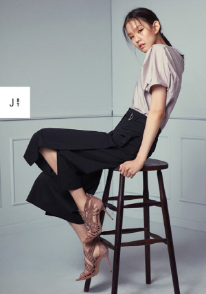 현대홈쇼핑 단독 패션 브랜드 ‘J BY’ 제품. /사진제공=현대홈쇼핑