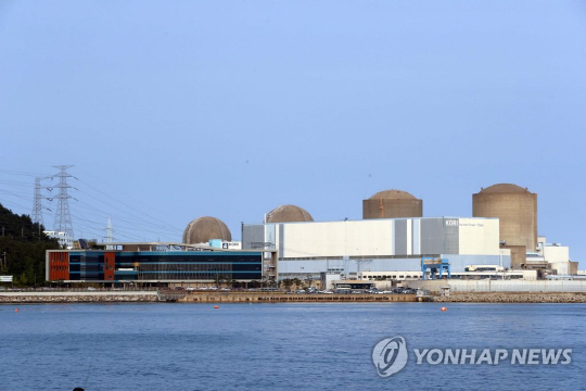 국내 첫 원자력 발전소 ‘고리 1호기’ 18일 자정을 기해 역사 속으로…계통분리 시작