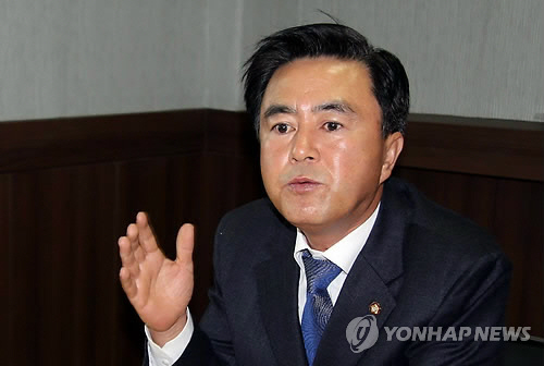 ‘친박계’ 김태흠, 한국당 최고위원 출마 “대통령 정치 떠나…더 이상 계파 없어”