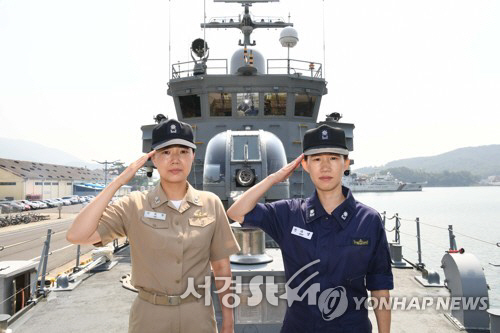 해군 최초 여군 함장·고속정 편대장 탄생