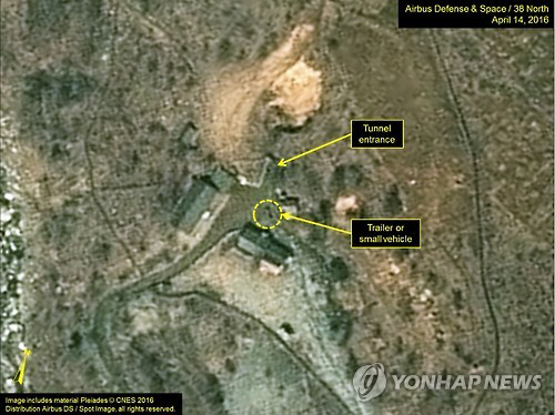 미국의 북한 전문 매체 38노스가 북한 풍계리 일대를 상업위성으로 찍은 사진을 분석한 사진./연합뉴스