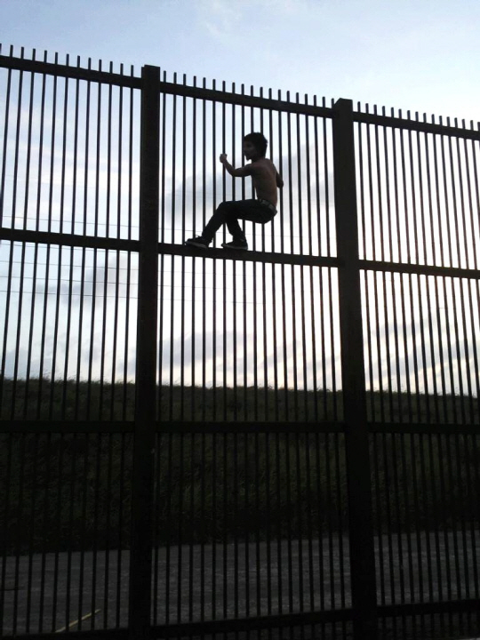 미 텍사스주 브라운스빌에 설치돼 있는 미-멕시코간 국경장벽/위키피디아