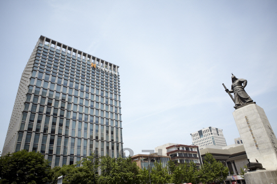 서울 광화문에 위치한 현대해상 사옥 전경./사진제공=현대해상