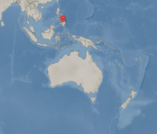 필리핀 중부 규모 6.5 강진 발생…1명 사망·최소 10명 매몰