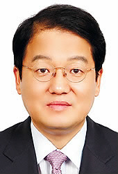 남성욱 교수