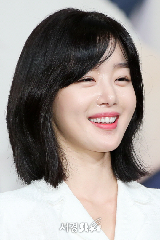 배우 한선화가 11일 오후 서울 영등포구 타임스퀘어 아모리스홀에서 열린 KBS2 ‘학교 2017’ 제작발표회에 참석하고 있다.