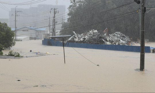 충북 폭우 피해 점점 불어나…잠정 피해액 172억원