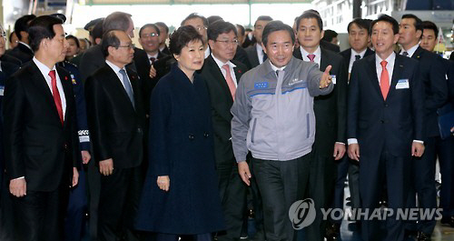 KAI 하성용 박근혜·'친박 의원'에 정치자금 후원