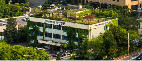 남산 예장자락 중앙정보부 6국자리에 있던 서울시 남산2청사의 모습. /제공=서울시