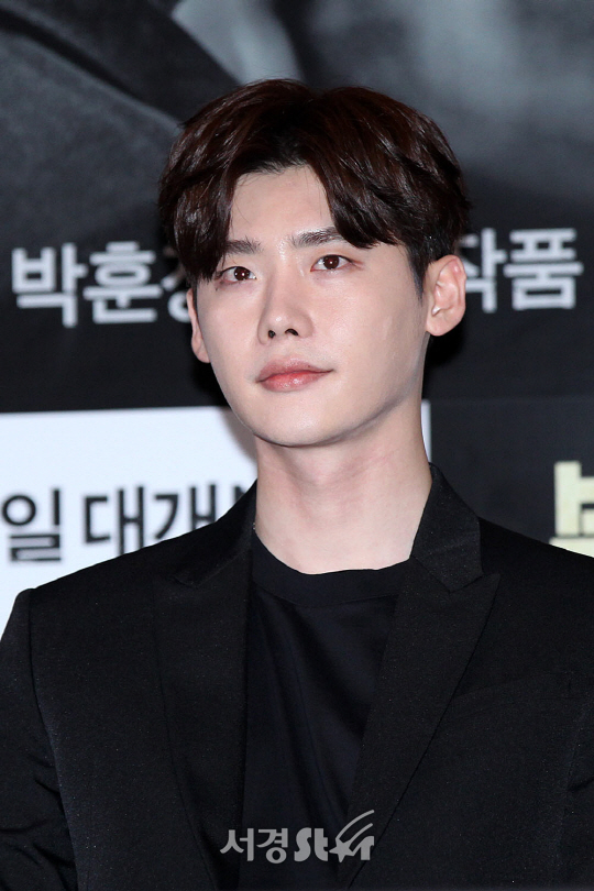 이종석, 알 수 없는 VIP미모! (VIP 언론시사회)