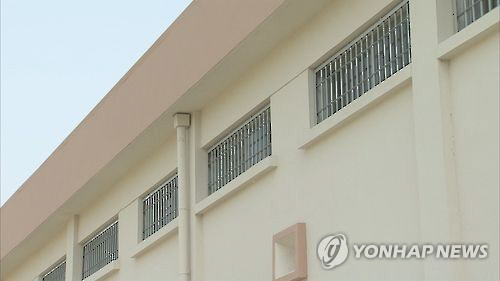 교도소 ‘포화상태’/연합뉴스