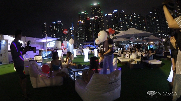 성인용품 브랜드 '샤이노모어'가 18일 부산 해운대 더베이 101 웨이브 요트라운지에서 개최하는 '커플 메이킹 파티'를 후원한다.